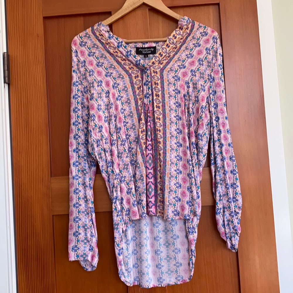 Lovely light colorful shirt. Size small